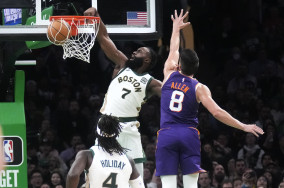Boston Celtics clinch a playoff spot