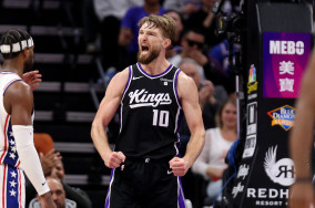 Domantas Sabonis sets a new NBA double-double record